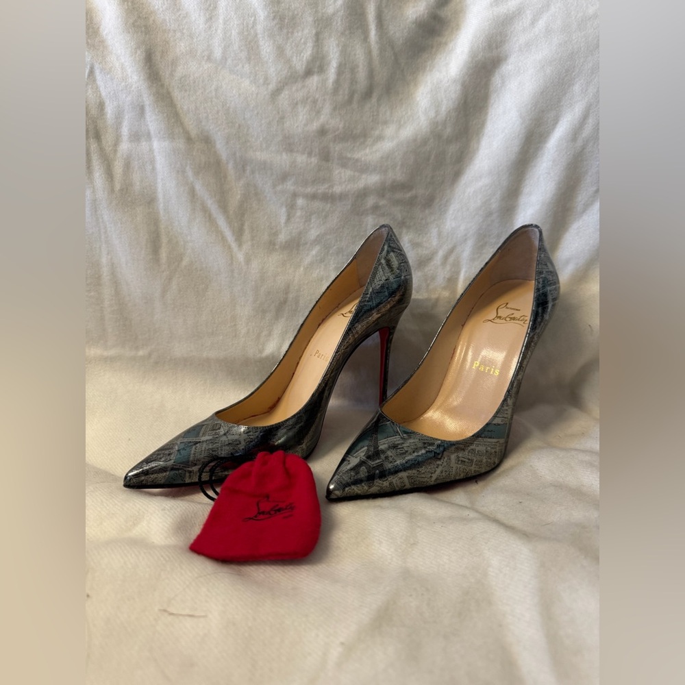 Louis Vuitton red bottom heels!✨👠 - Picture 2 of 5